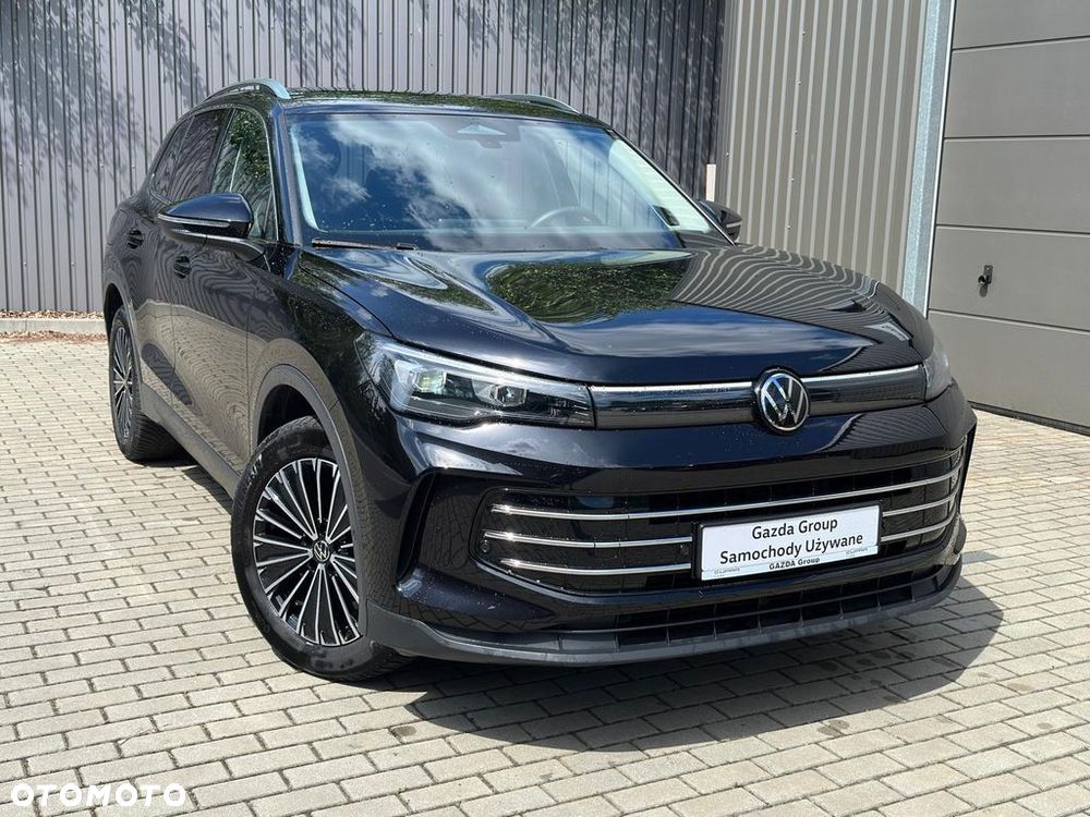 Volkswagen Tiguan 1.5 eTSI Elegance DSG - 2