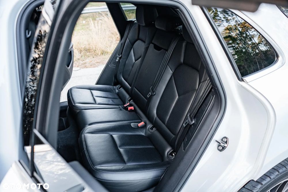 Porsche Macan S PDK - 28