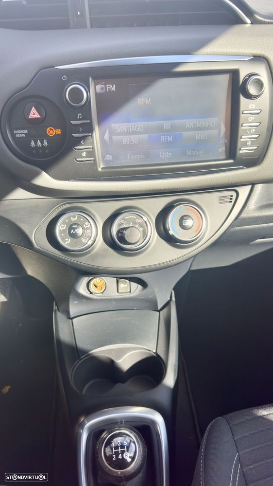 Toyota Yaris 1.0 VVT-i Y20 Club - 9