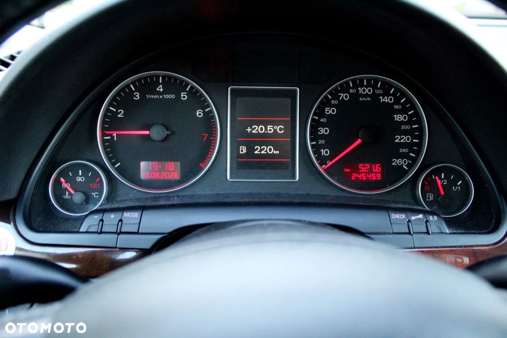 Audi A4 Avant 1.8 T - 10