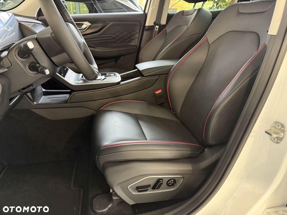 BAIC 7 1.5T Luxury Plus DCT - 9