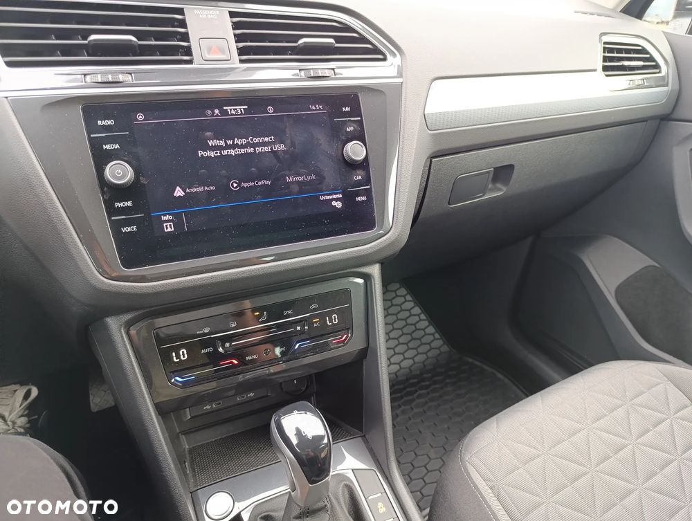 Volkswagen Tiguan 1.5 TSI EVO Life DSG - 23
