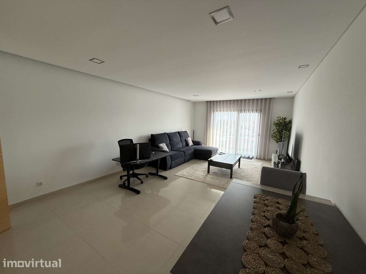 T3 146m² | Sótão 56m² | Garagem fechada | AC | Entroncamento - Grande imagem: 3/46