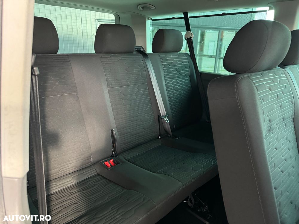 Volkswagen Caravelle T6 2.0 TDI LR Comfortline DSG - 18