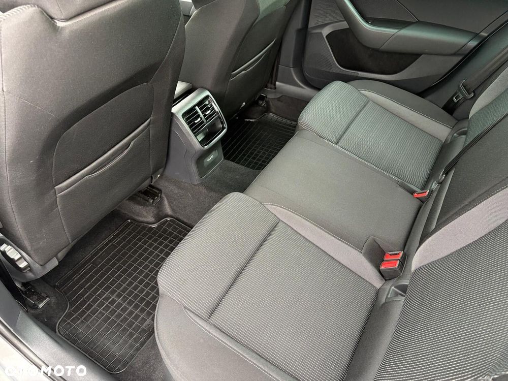 Skoda Octavia 2.0 TDI Selection DSG - 12