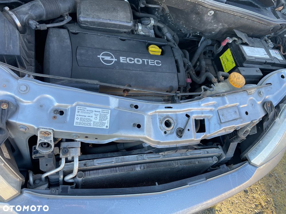 Opel Meriva 1.6 16V - 13