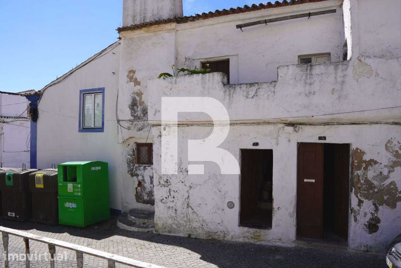 Moradia  T7 de 2 pisos p/ recuperação total em Avis - Grande imagem: 4/20