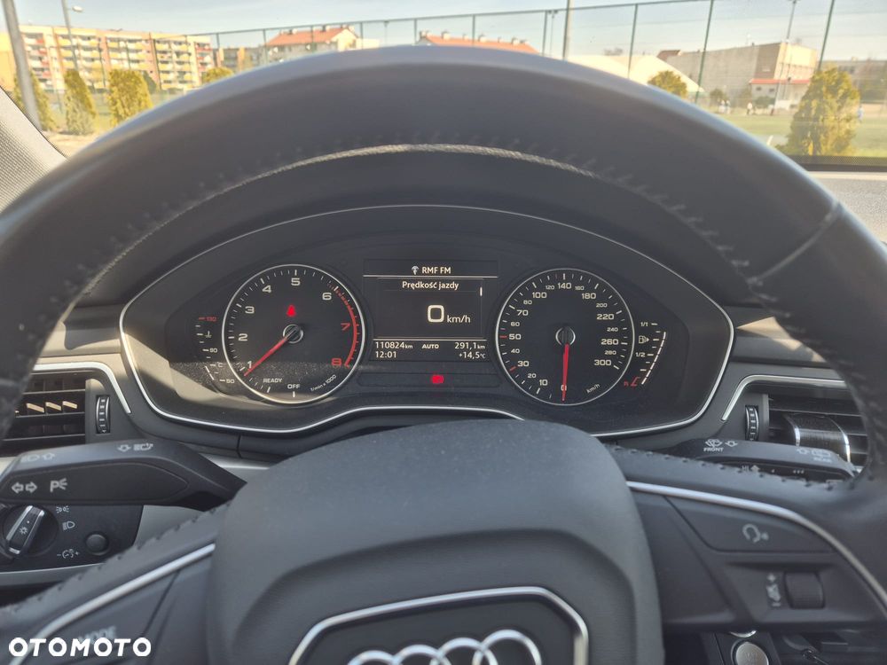 Audi A4 Avant 35 TFSI - 28