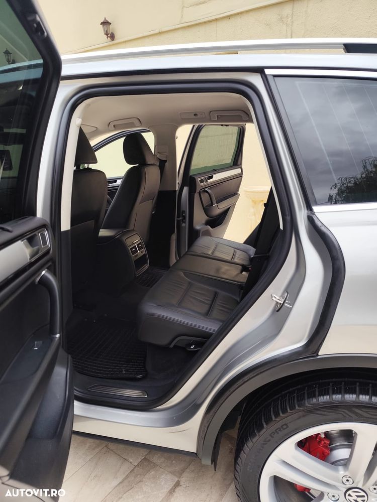 Volkswagen Touareg - 7