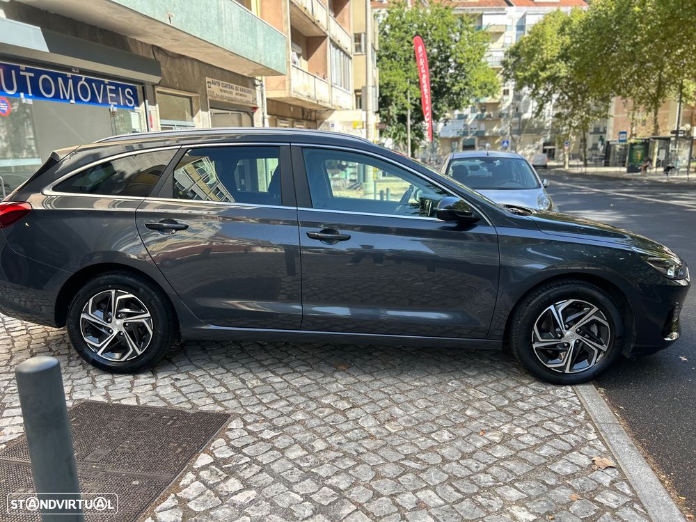 Hyundai i30 CW - 26