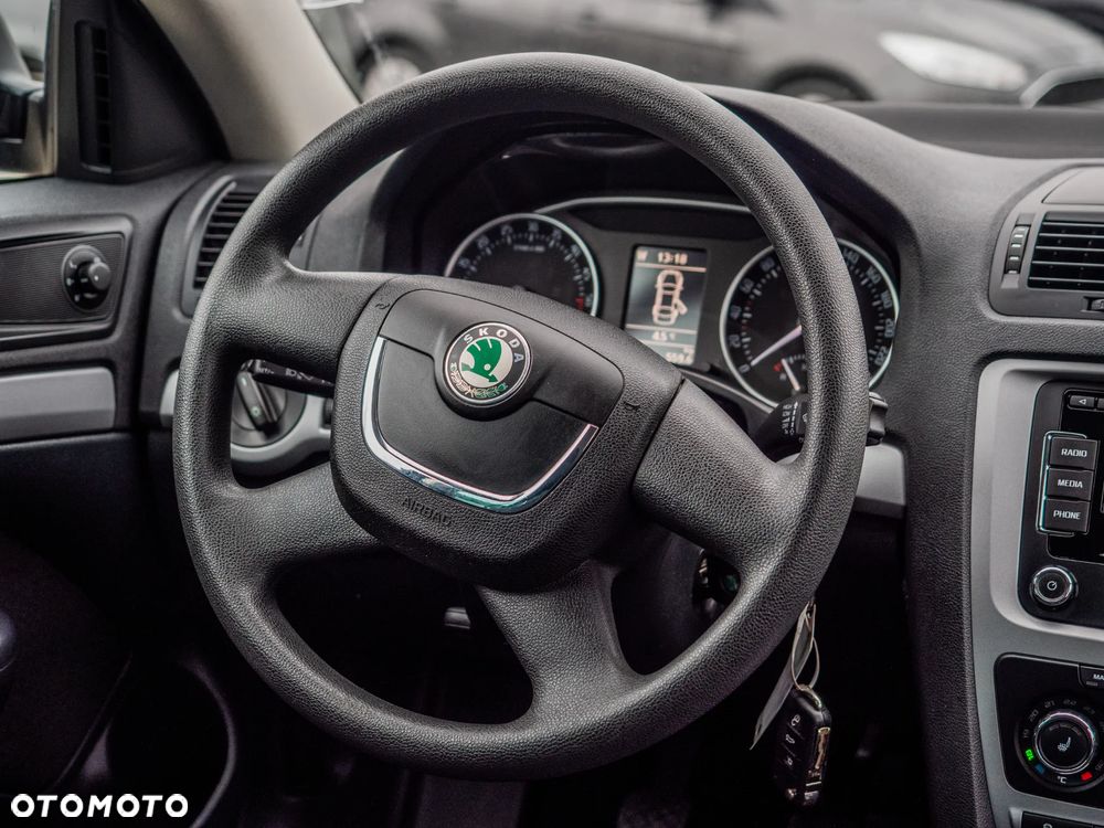 Skoda Octavia 2.0 TDI DPF Elegance - 27