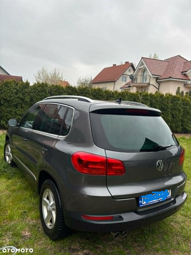 Volkswagen Tiguan 2.0 TDI DPF 4Motion BlueMotion Technology DSG Sport & Style - 4