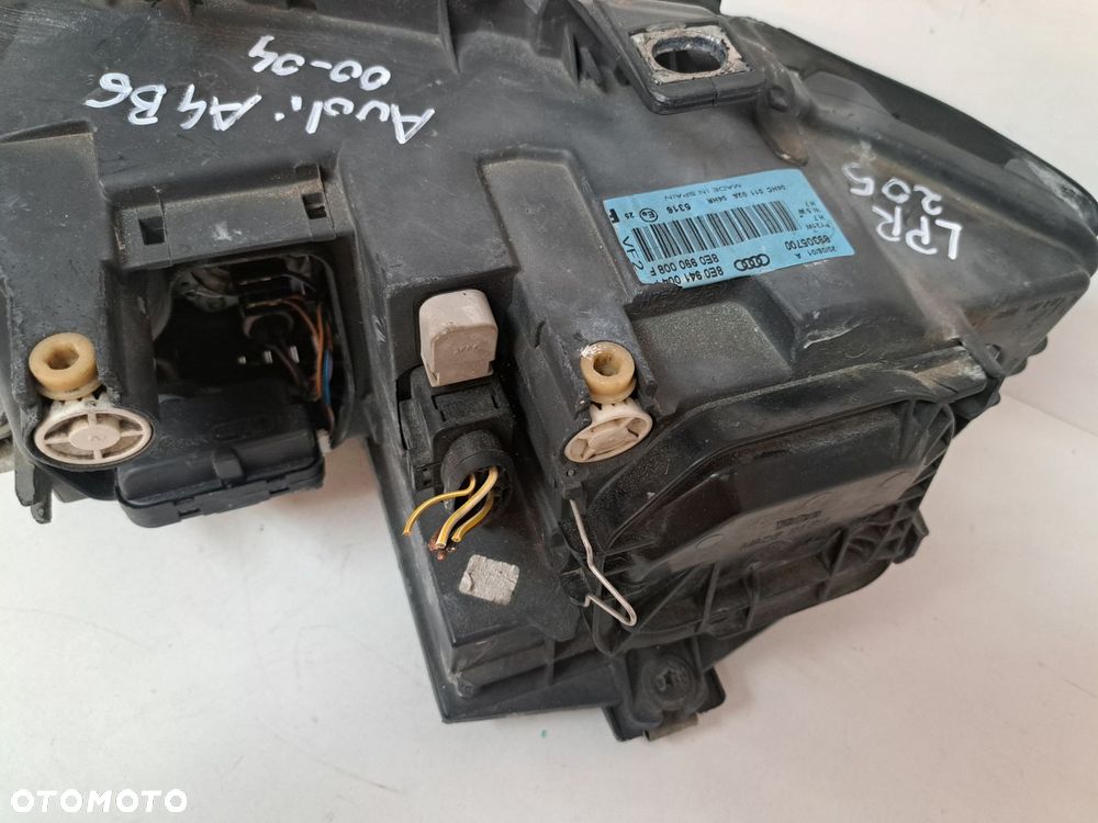 AUDI A4 B6 LAMPA PRAWA PRZÓD PRZEDNIA EU SOCZEWKA 8E0941004 00-04 - 9