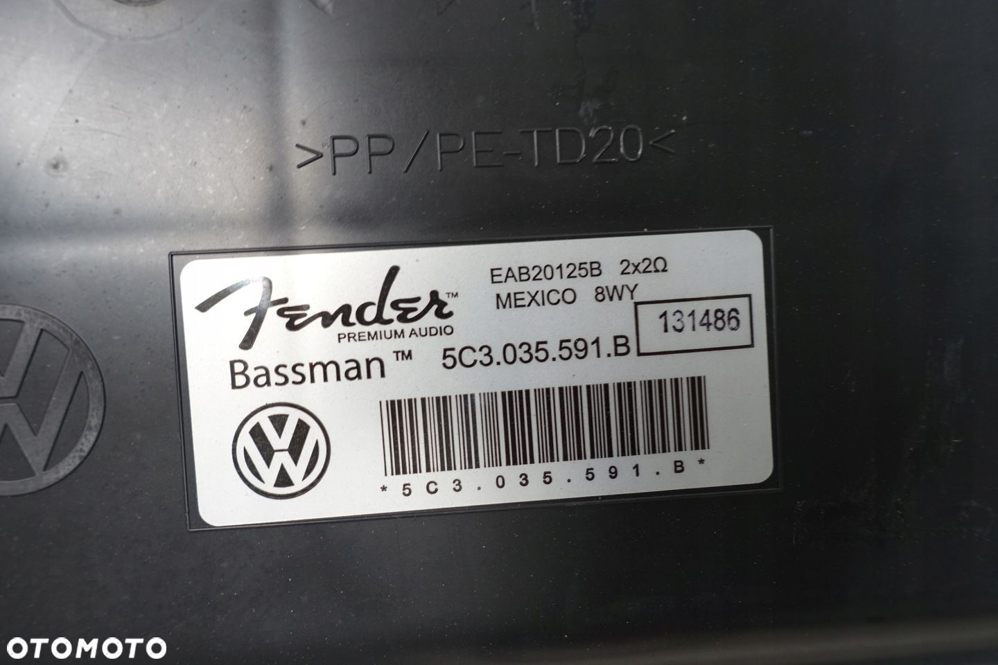 VW BEETLE 5C3 CABRIO NAGŁOŚNIENIE FENDER KOMPLET - 6