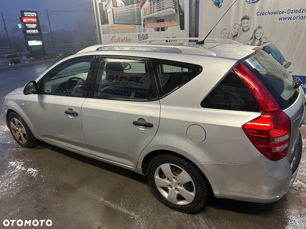 Kia Ceed 1.4 Comfort - 4