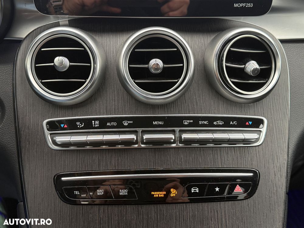 Mercedes-Benz GLC Coupe 200 4MATIC - 24