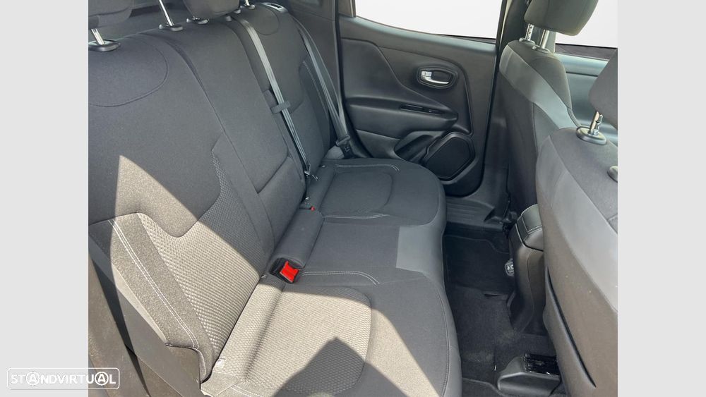 Jeep Renegade 1.3 T Limited DCT - 15