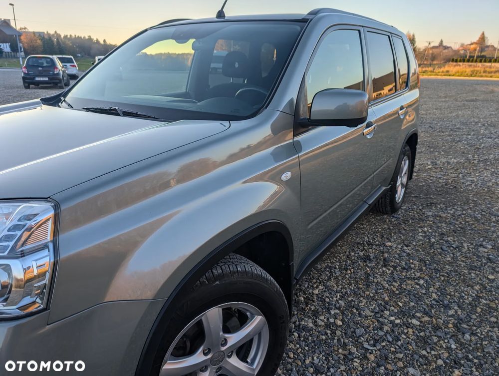 Nissan X-Trail 2.0 dCi XE - 16