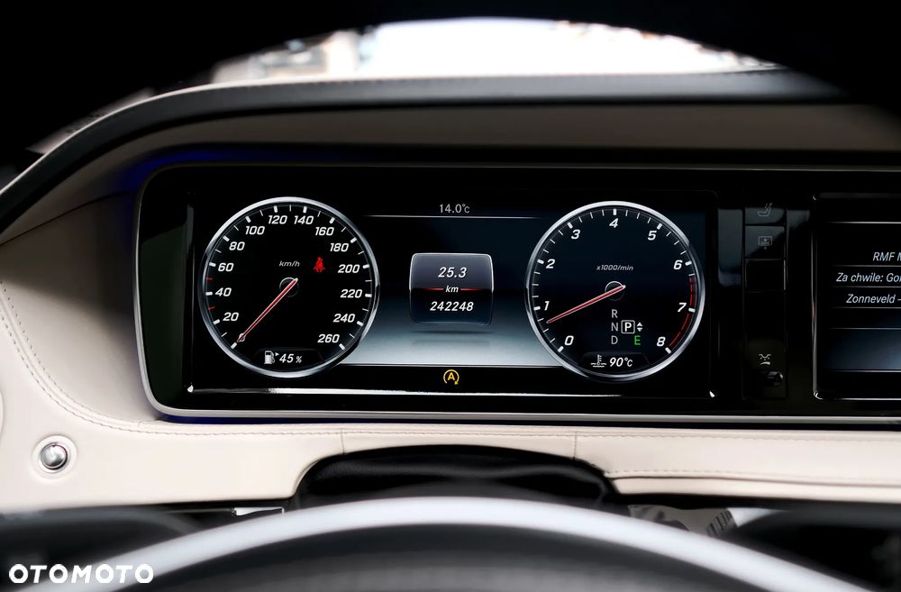 Mercedes-Benz Klasa S 500 4-Matic L 7G-TRONIC - 33