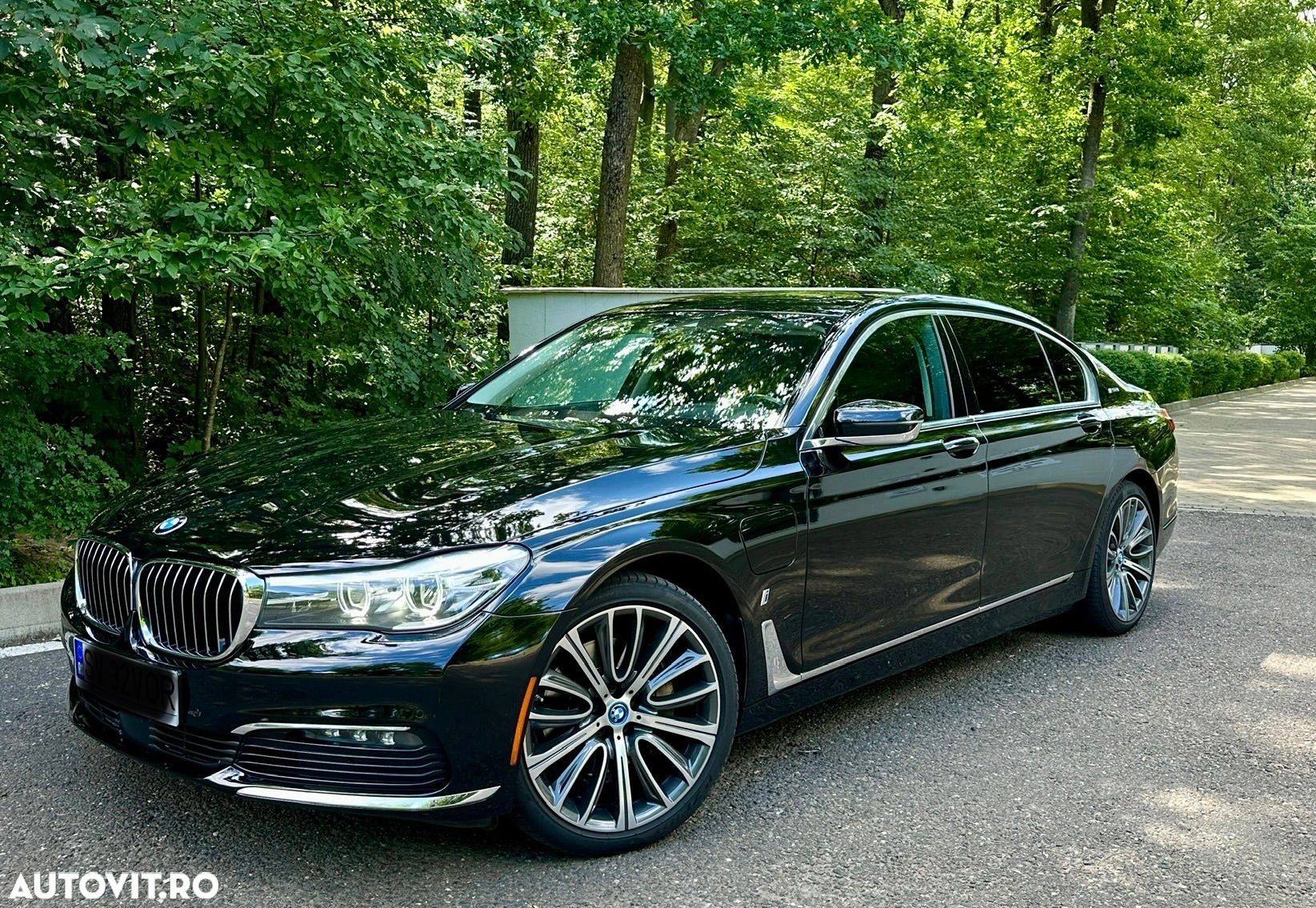 BMW Seria 7 - 1