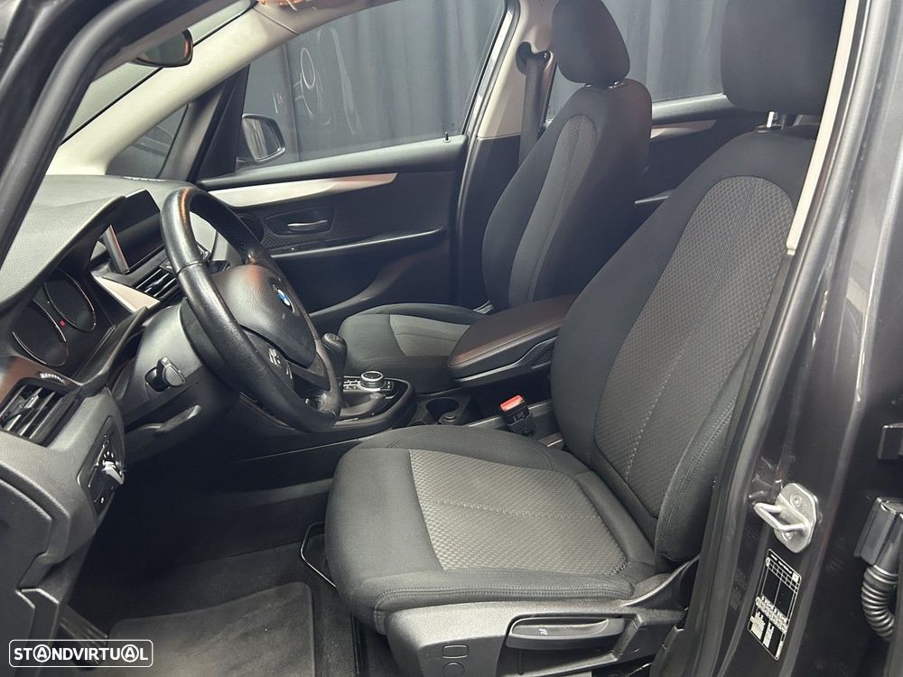 BMW 216 Active Tourer d Advantage - 9