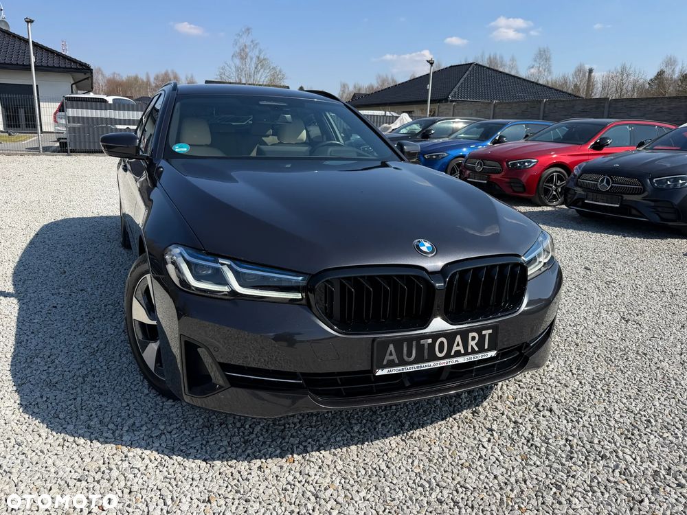 BMW Seria 5 520d Luxury Line - 26