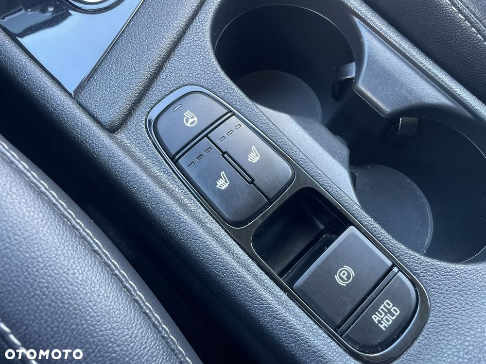 Kia Niro 1.6 GDI Hybrid L Business Line - 20