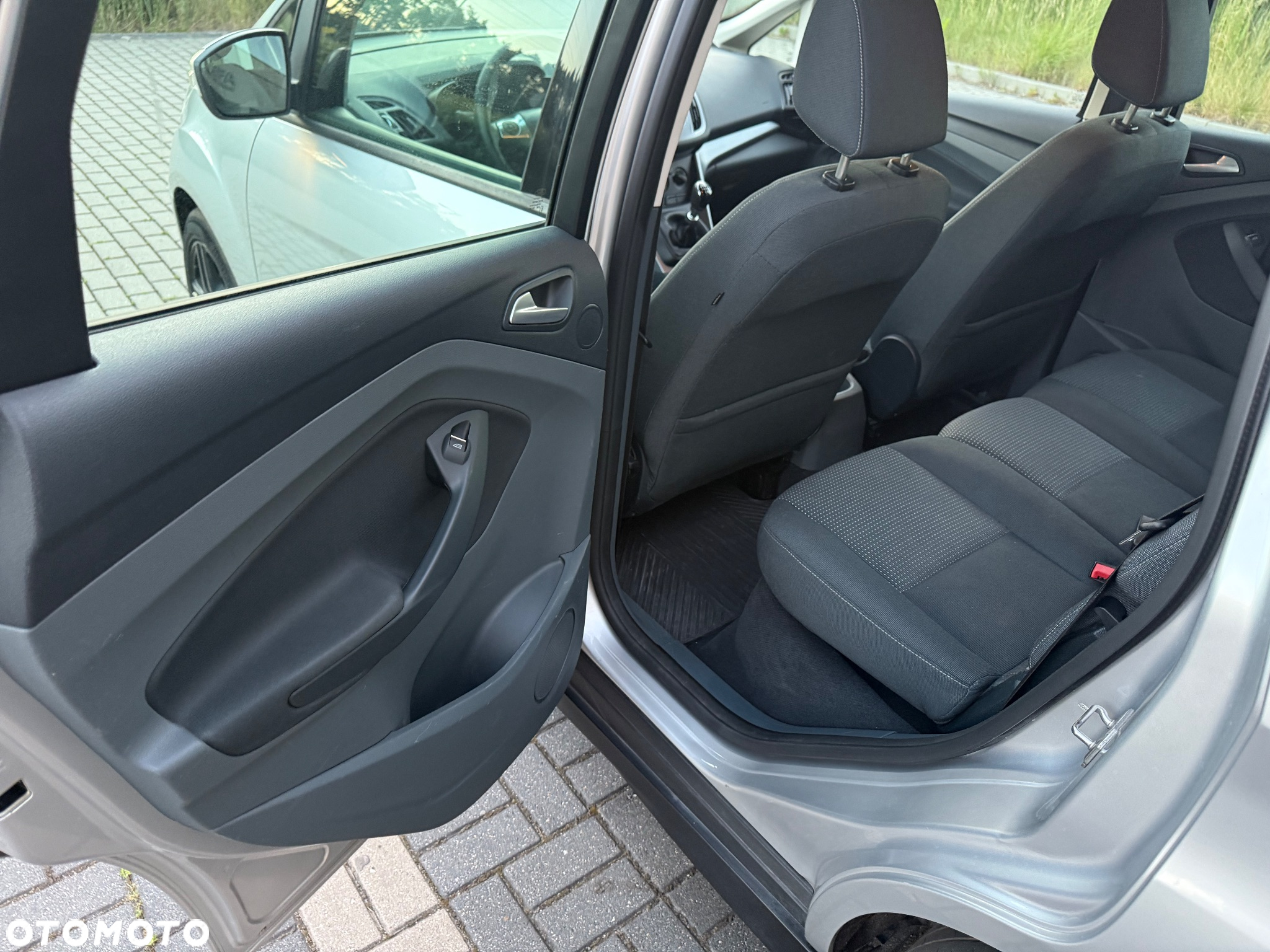 Ford C-MAX 1.6 TDCi Trend - 12