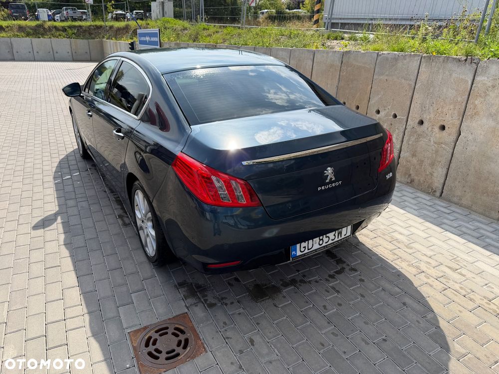 Peugeot 508 RXH 2.0 HDi HYbrid4 - 4