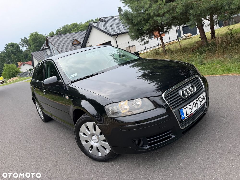 Audi A3 Sportback 2.0 TDI Ambiente S tronic - 1