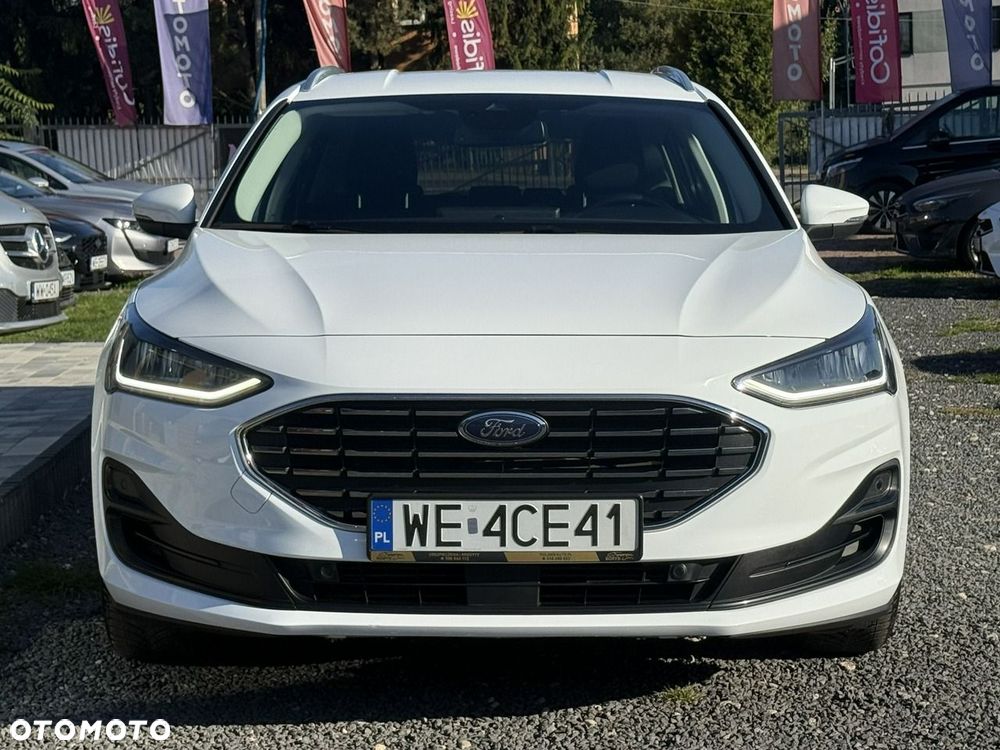 Ford Focus 1.0 EcoBoost Hybrid TITANIUM STYLE - 4