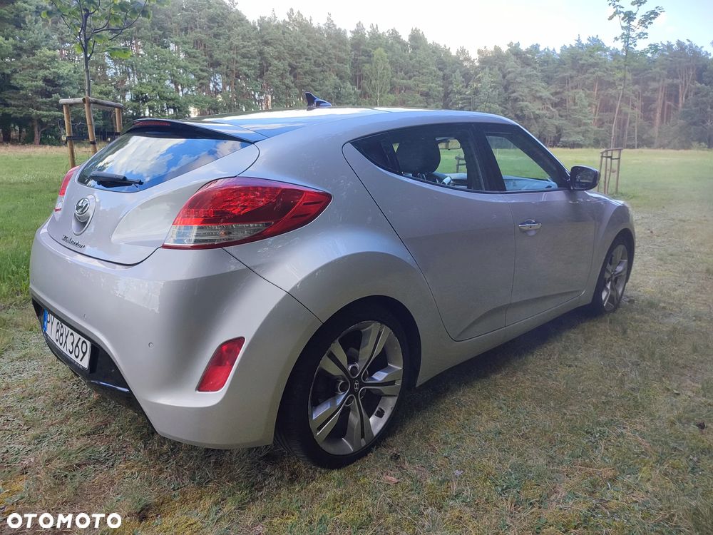 Hyundai Veloster 1.6 GDI Premium - 3