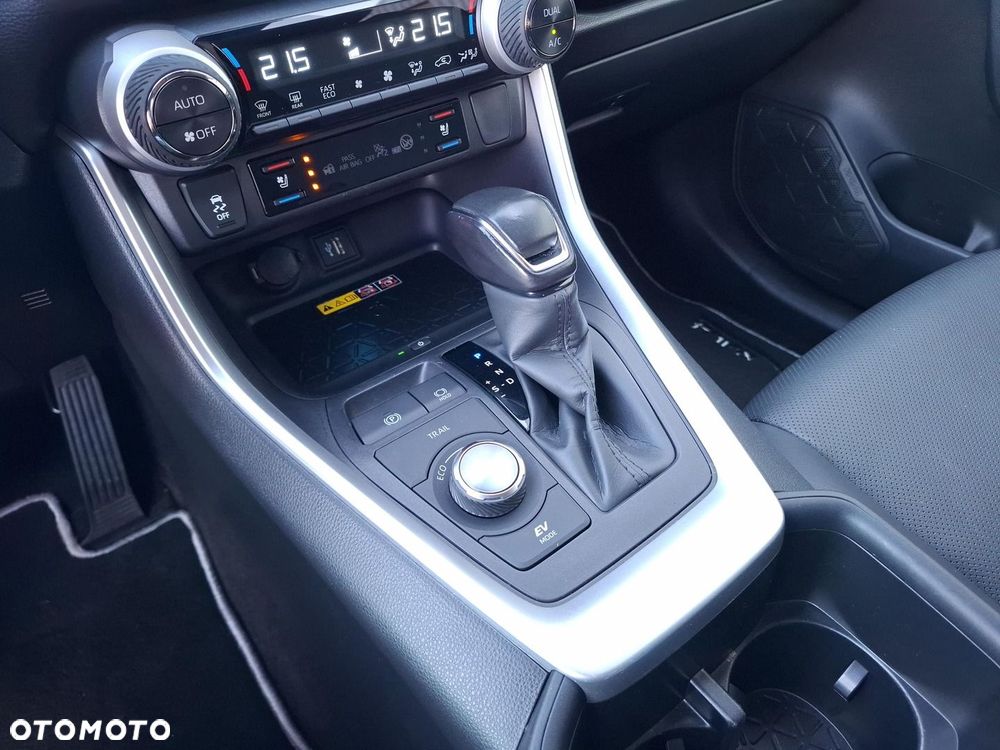 Toyota RAV4 2.5 Hybrid Executive 4x4 - 18