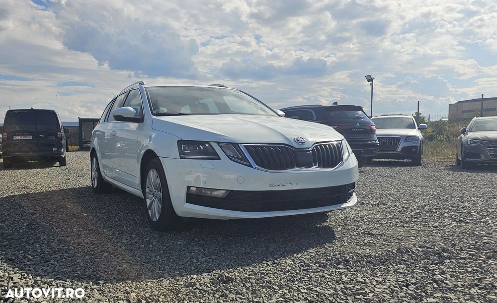 Skoda Octavia 2.0 TDI DSG 4X4 Style - 4