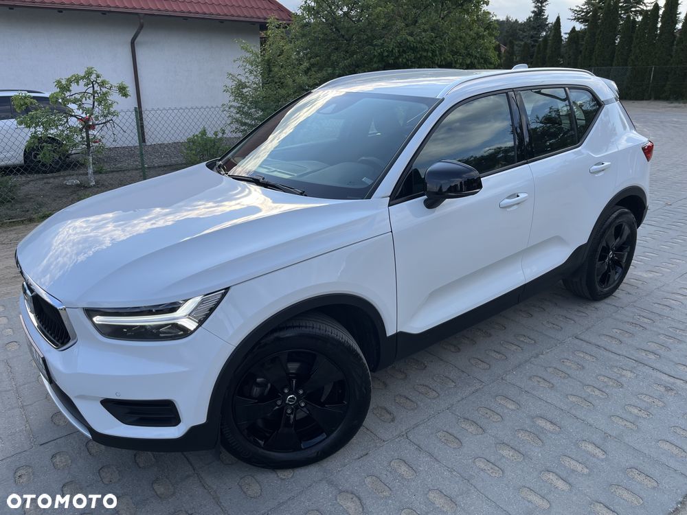Volvo XC 40 T3 Momentum Pro - 30