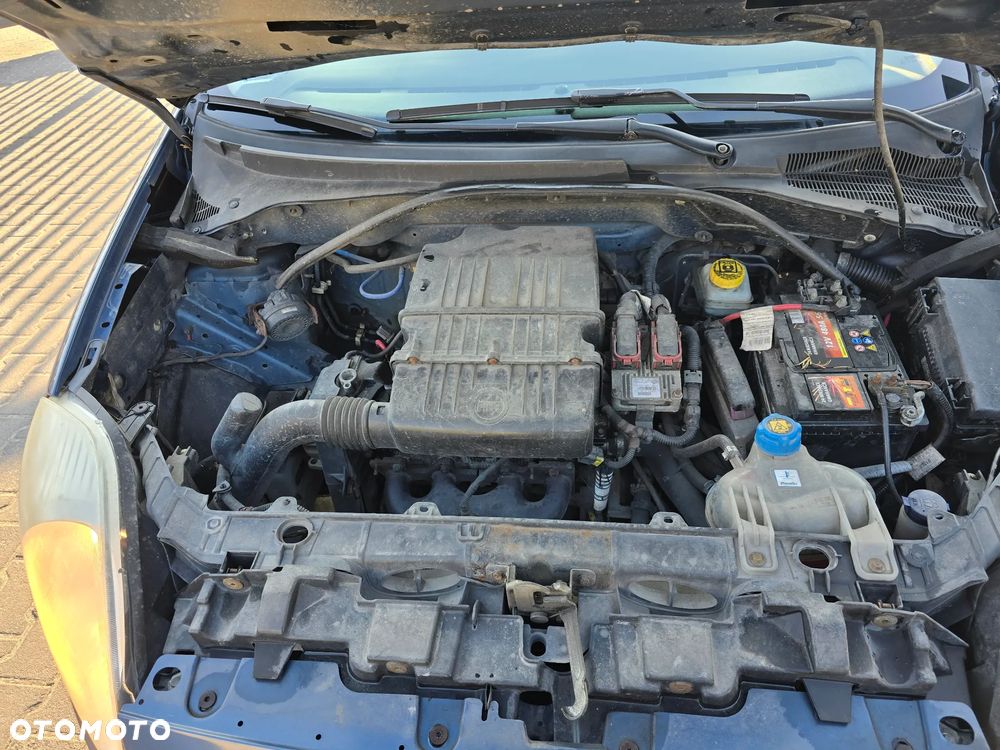 Fiat Grande Punto - 23