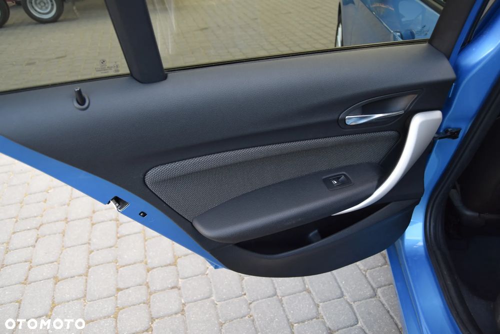 BMW Seria 1 118i Edition M Sport Shadow - 14