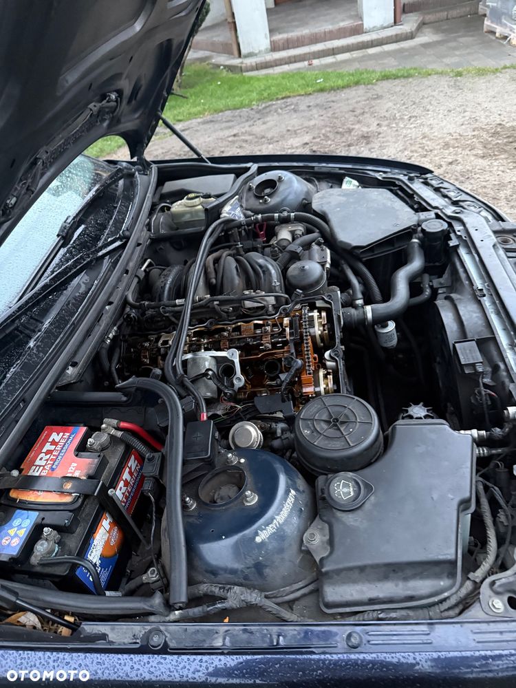 BMW Seria 3 318i - 16