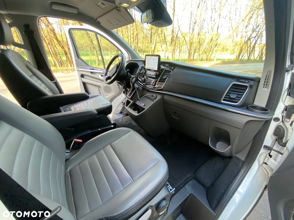 Ford Tourneo Custom 320 L1H1 VA Autm Titanium X - 10