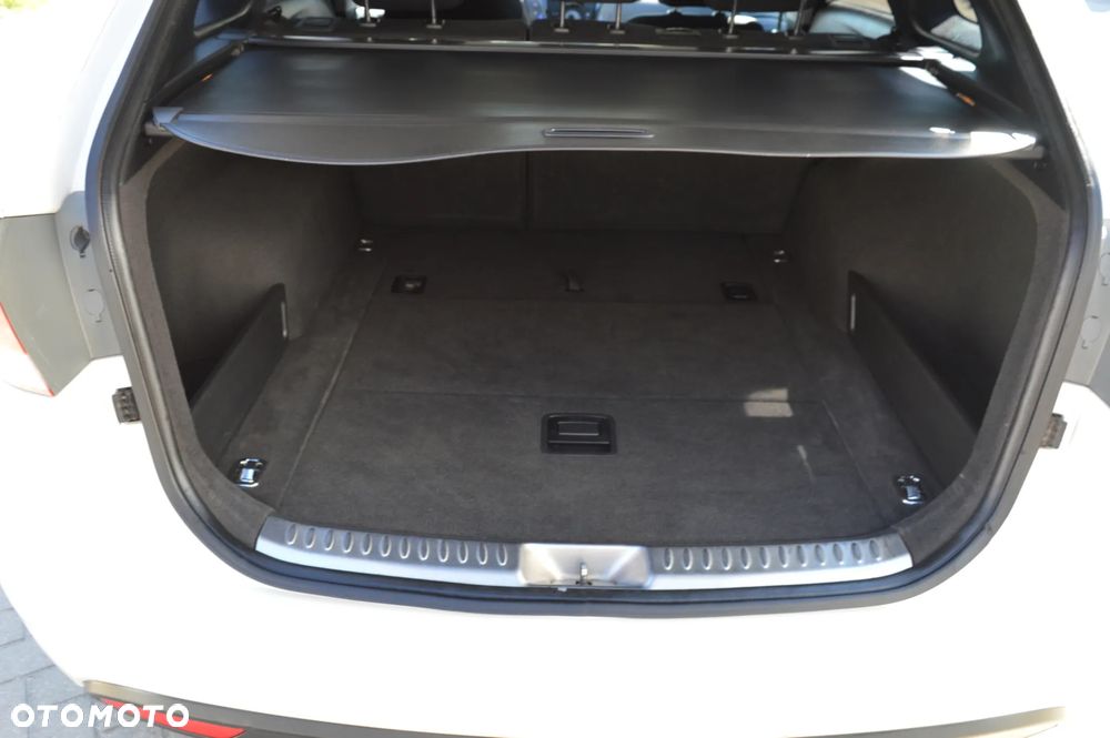 Hyundai i40 1.6 GDI Comfort + - 13