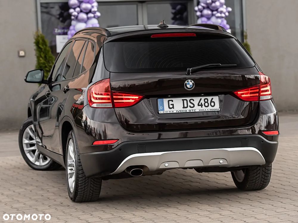 BMW X1 xDrive20d Sport Line - 8