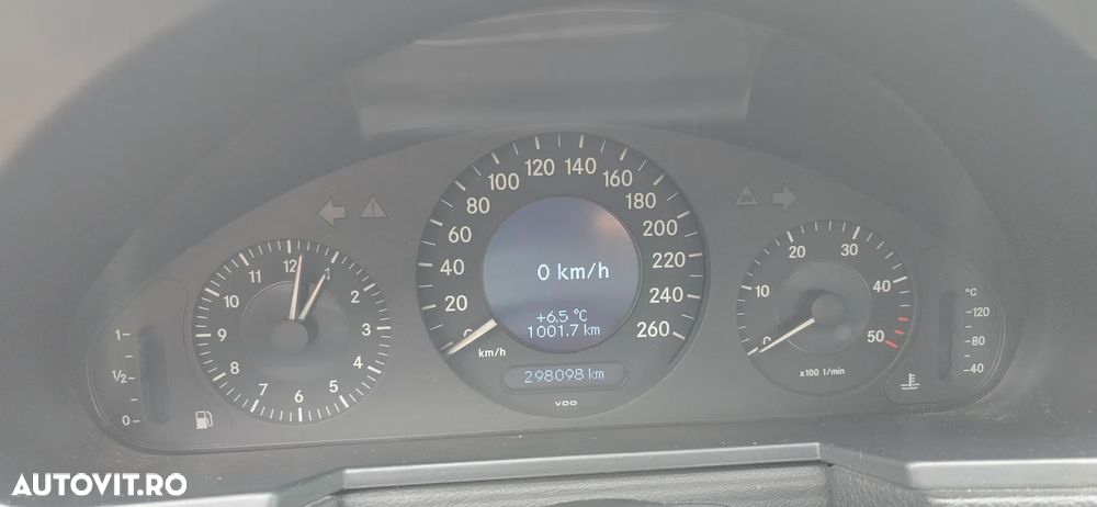 Mercedes-Benz E - 20