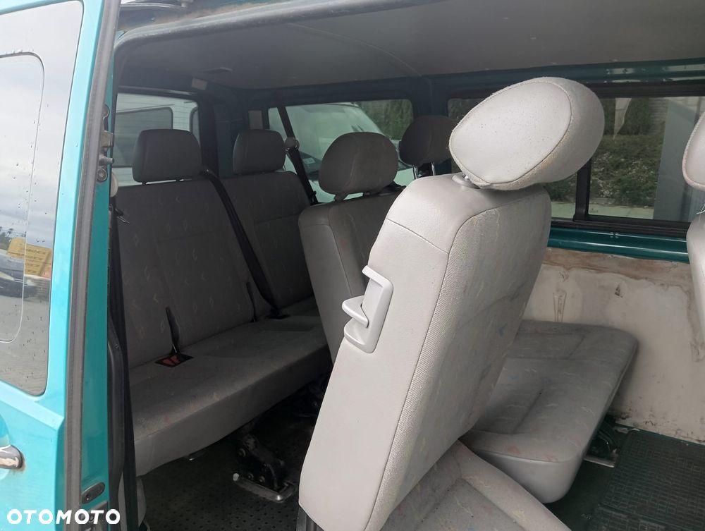 Volkswagen Transporter Shuttle Kurz - 7