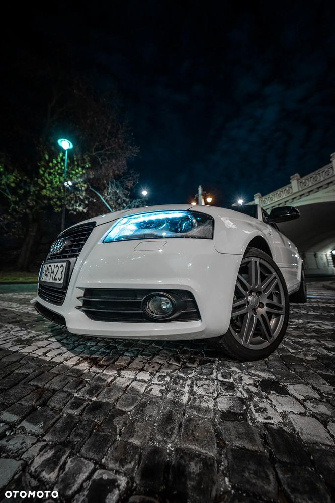 Audi A3 Sportback - 16