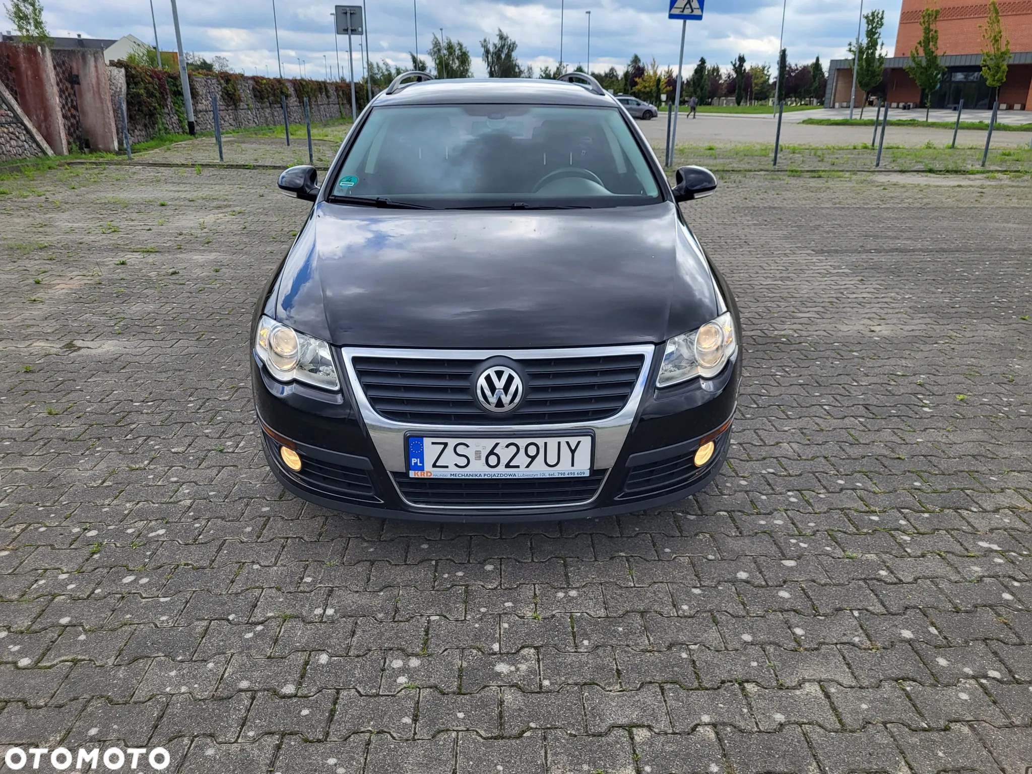 Volkswagen Passat Variant 1.6 TDI BlueMotion Technology Comfortline - 8
