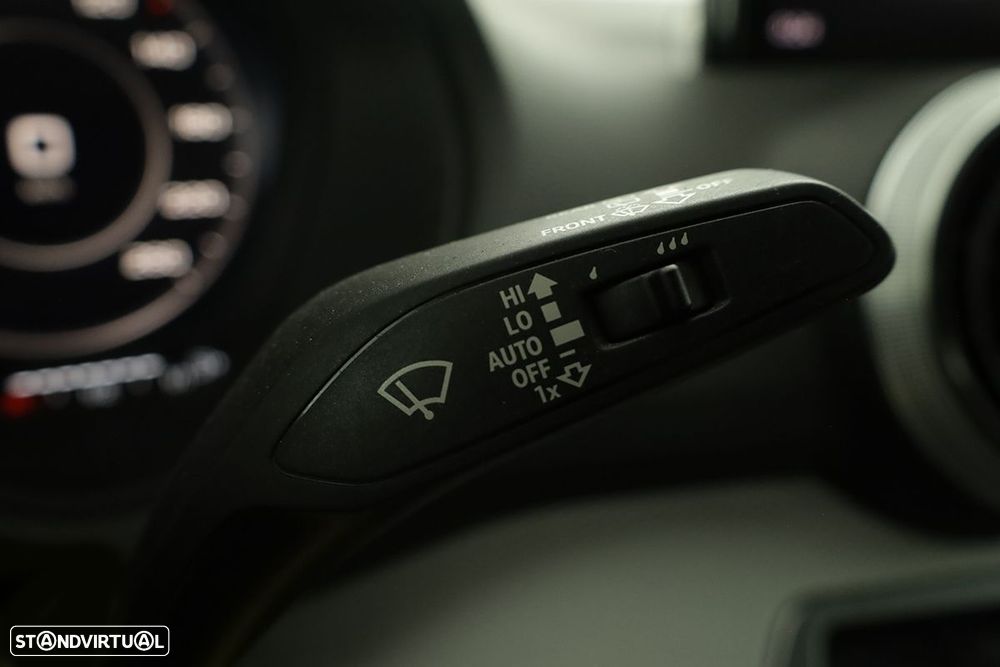 Audi Q2 30 TFSI Advanced - 18