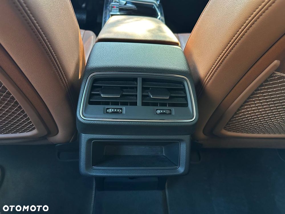 Audi e-tron 55 Quattro - 23