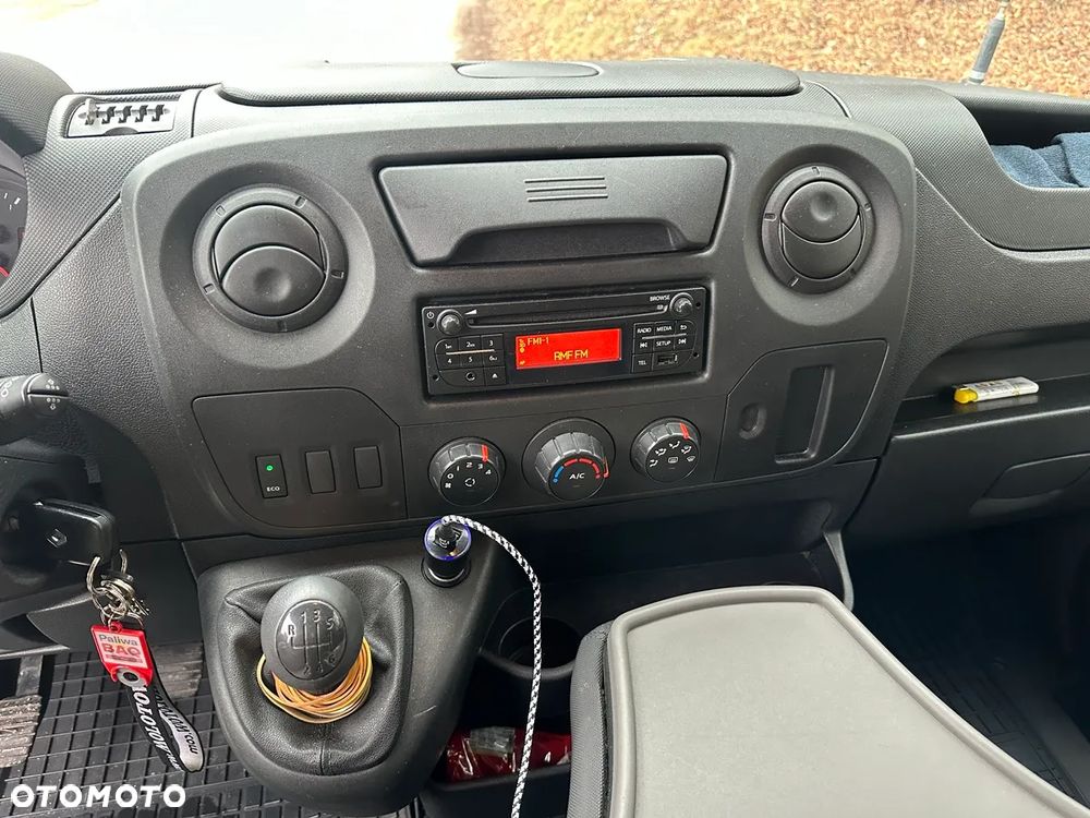 Renault Master - 15