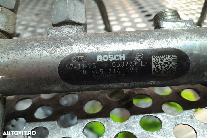 Rampa injectoare 0445214095/55209572 Opel Astra H [facelift] [2005 - - 3