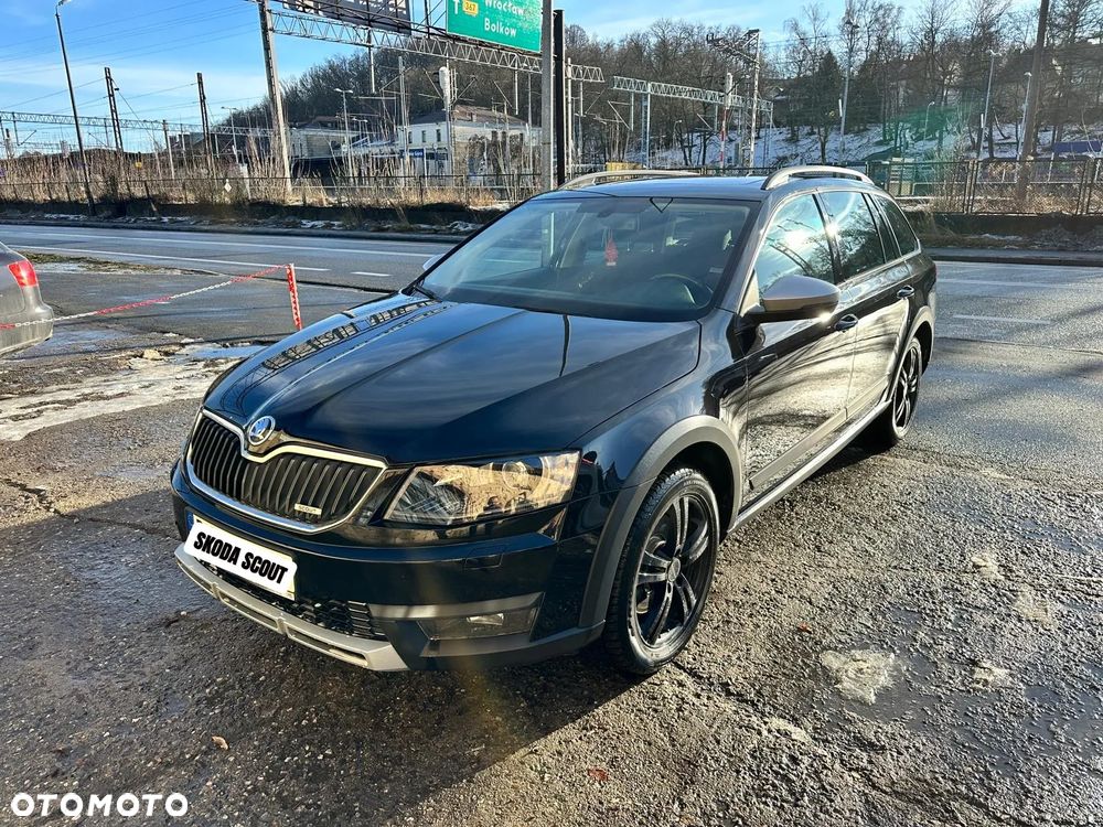 Skoda Octavia Scout 2.0 TDI 4x4 DSG - 1
